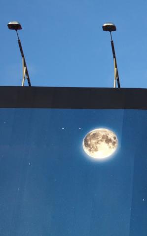 Reklama zewnętrzna rośnie w siłę. Tradycyjne billboardy coraz częściej zastępowane przez cyfrowe nośniki